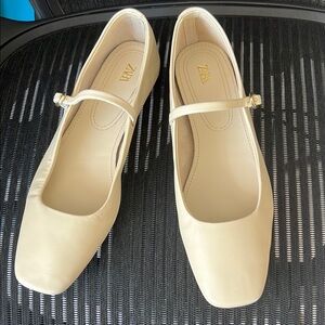 Zara Cream Leather Square Toe Mary Jane Ballet Flats - 9 / 40 Euro NEW
